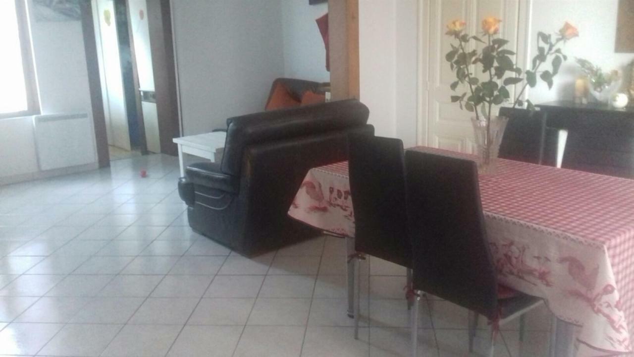 Maison A Partager Apartment Troyes Exterior photo
